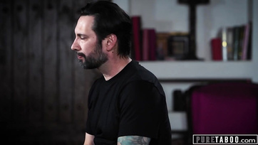 Er widerstand der Versuchung lange, aber dann fickte er einfach die Fremde Thumb