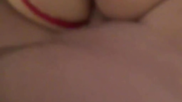 Budapester Dame wird gefickt, damit ihr Freund seinen Schwanz in ihre Möse schieben kann Thumb